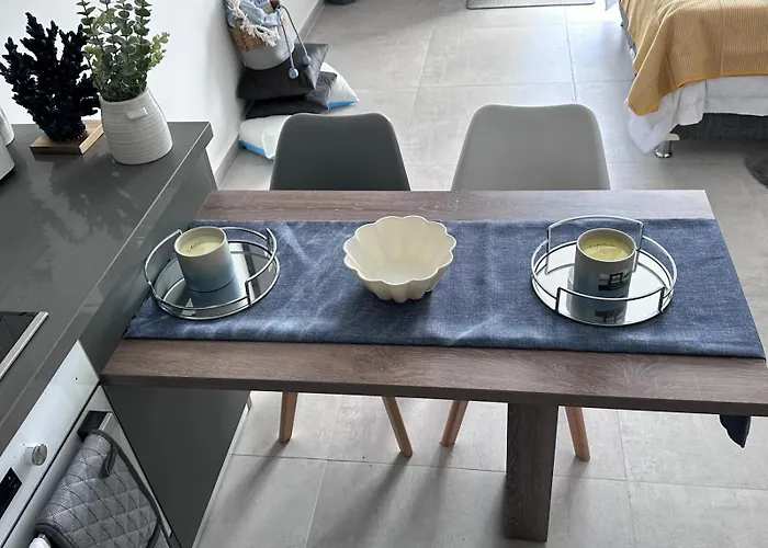 Sunny Seaside Retreat - Apartment, Bahceli Appartamento Kyrenia (Northern Cyprus)