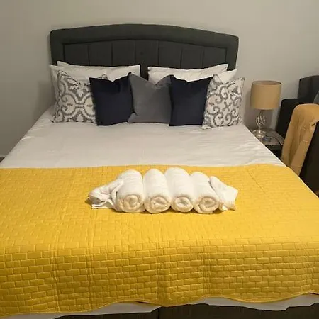 Apartment Sunny Seaside Retreat - Apartment, Bahceli