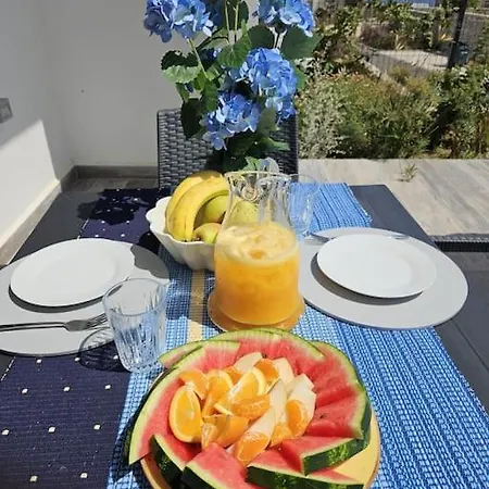 Dejablue Eco Wellness Centre - Sunny Seaside Retreat - Apartment, Bahceli 公寓
