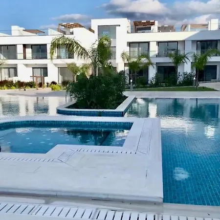 شقة Dejablue Eco Wellness Centre - Sunny Seaside Retreat - Apartment, Bahceli *